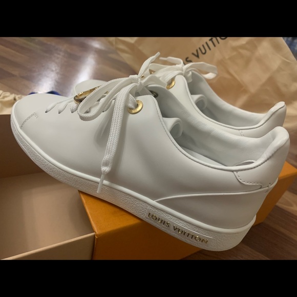 Louis Vuitton White Frontrow Sneaker - Picture 5 of 8